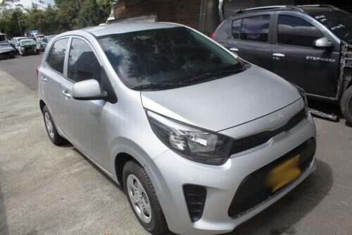 KIA PICANTO MODELO 2022 PLACA 9
