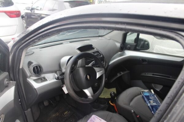 229edba7-dabe-4f5b-81c4-247a1d934333 CHEVROLET SPARK MODELO 2011