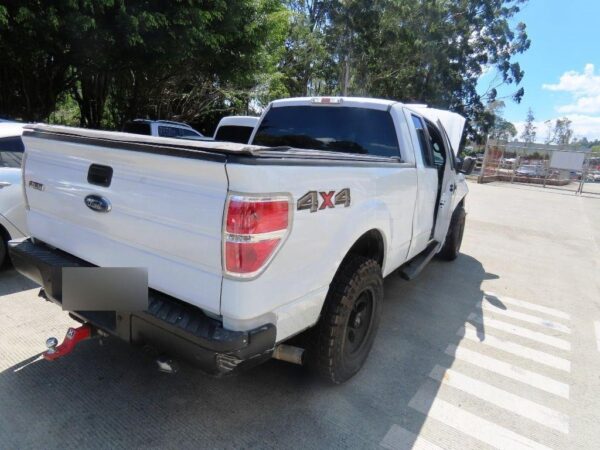 2a2eb23a-77e4-4fda-a7d1-5a41eb07998d FORD F 150 MODELO 2013
