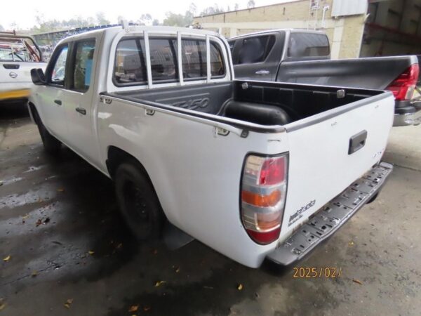 354e82c0-80c7-4309-96f4-c9300c502909 MAZDA BT 50 MODELO 2014