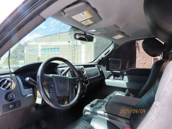 3b154b9b-e84e-4fef-a8d6-e3a1915fd2a0 FORD F 150 MODELO 2013