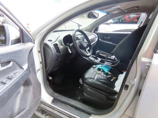 7df10704-864c-41cd-97da-acf557af1793 KIA NEW SPORTAGE LX MODELO 2013