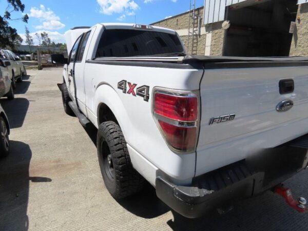 88277bc2-8d8e-4dd0-9037-74fc78676e3f FORD F 150 MODELO 2013