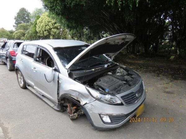 9444e288-54bc-48d7-b6c3-542bc7a0a2f4 KIA NEW SPORTAGE LX MODELO 2013