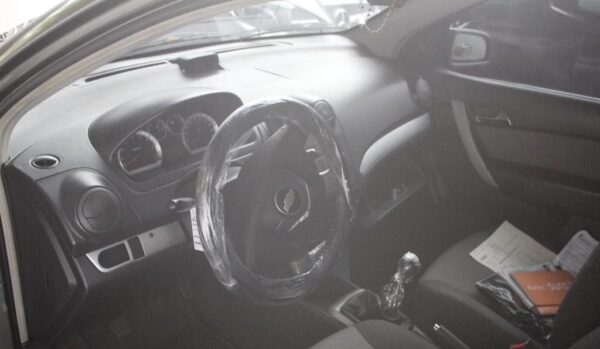 Copia de 79f444f6-c93a-472c-af53-72a6641c7d26 CHEVROLET AVEO EMOTION MODELO 2011