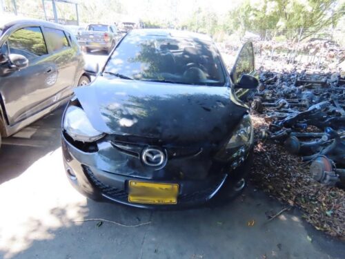ced78dd6-ea20-4962-b819-b52628dc3957 MAZDA 2 MODELO 2012