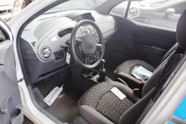 d1840d9b-8ccf-4ddf-a71d-2ff65a425293 CHEVROLET SPARK MODELO 2019