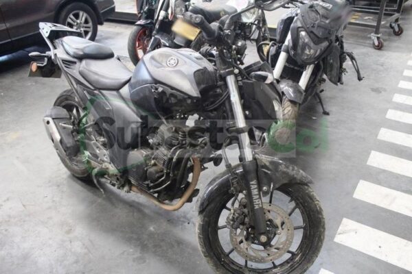 067ab6e2-cdc7-4e28-b5a0-f971f505c97c YAMAHA FZN250 MODELO 2022