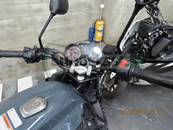 YAMAHA SZ15RR MODELO 2025