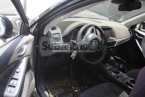 0a0ec2db-0d64-4f33-8cfc-1b5118d4f5cb MAZDA CX-5 MODELO 2017
