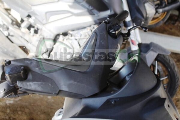 YAMAHA NMAX MODELO 2021