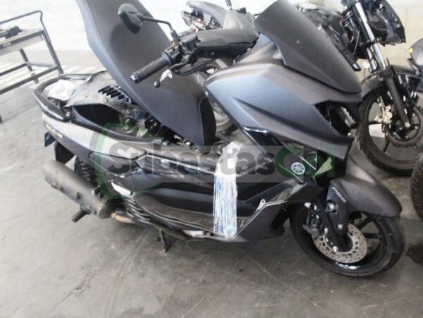 YAMAHA NMAX MODELO 2021