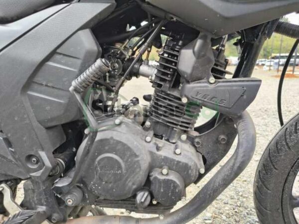 1ba7bbe5-4629-4997-aec9-6bf85ae42c3d YAMAHA SZ15RR MODELO 2025