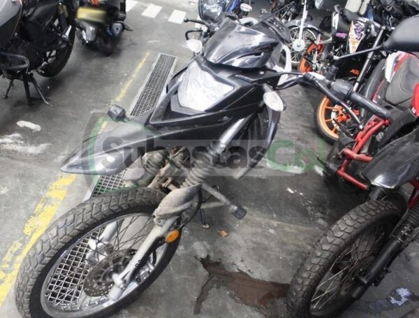 1dab9d98-0aa6-4db2-a217-0a3a333d9af8 YAMAHA XTZ150 MODELO 2023