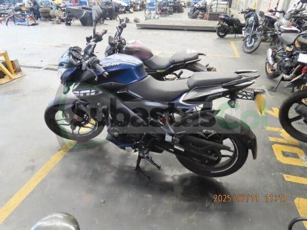 22f8993e-657e-4d61-b27f-c1d6f64191fa BAJAJ PULSAR NS200 FI ABS MODELO 2024