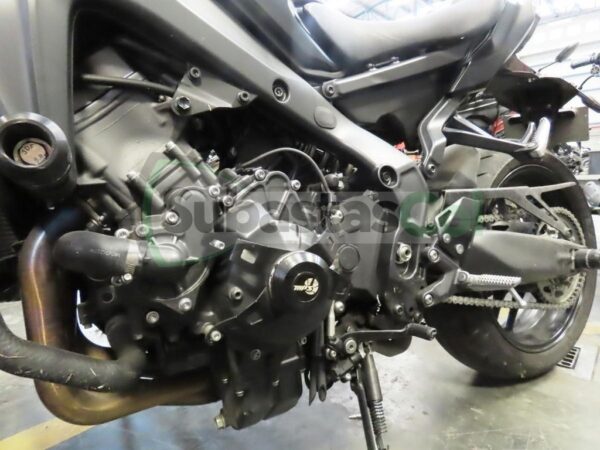 YAMAHA MT09 MODELO 2025