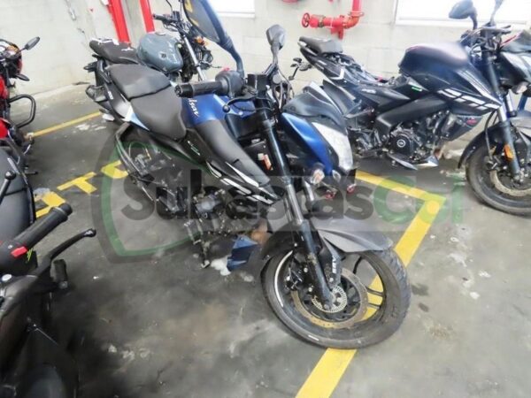 2e5398d0-405c-43cb-85a7-1a232edd4e43 BAJAJ PULSAR NS200 FI ABS MODELO 2024