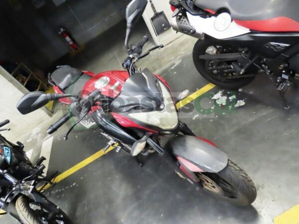 BAJAJ PULSAR 200 NS MODELO 2014