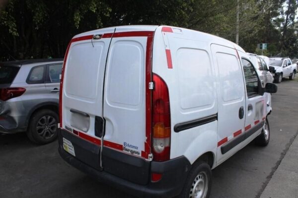 RENAULT KANGOO VU MODELO 2011