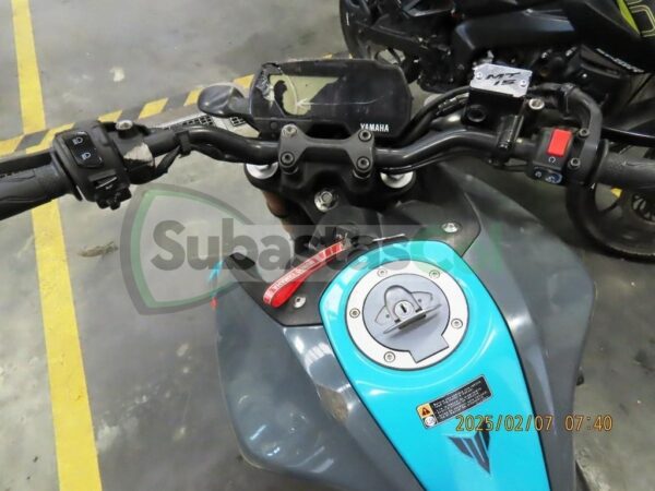 4132870c-02ae-44ce-9a64-48f9bdce219a YAMAHA MT15 MODELO 2024
