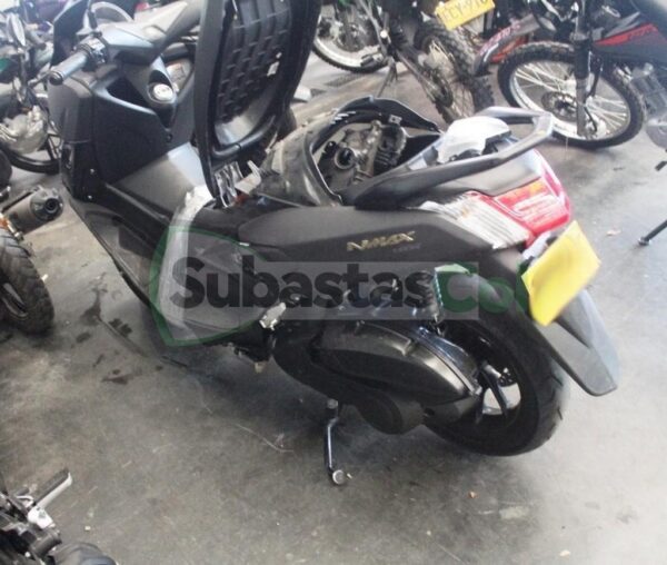 YAMAHA NMAX MODELO 2021