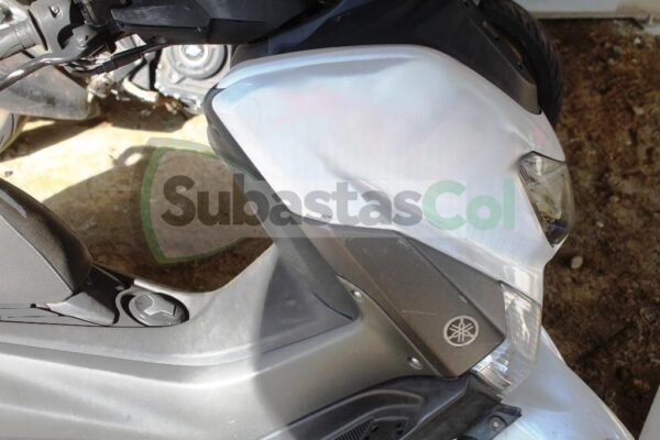 YAMAHA NMAX MODELO 2021