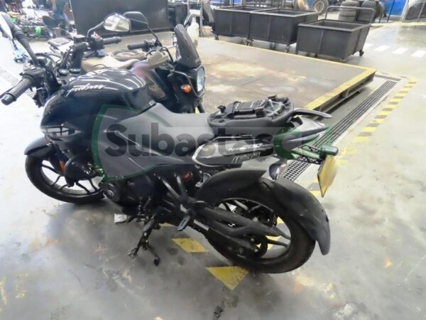 4df7178b-ac0b-460e-9b95-e9d1035a1fd1 BAJAJ PULSAR NS 200 FI MODELO 2024
