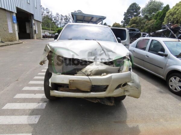 530e3e22-de40-4eb8-a352-86a6baa6a322 TOYOTA HILUX MODELO 2013