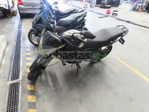 BAJAJ DISCOVER 150 ST COMPETIZIONE MODELO 2020