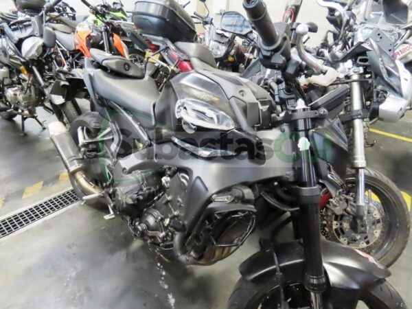 YAMAHA MT09 MODELO 2025