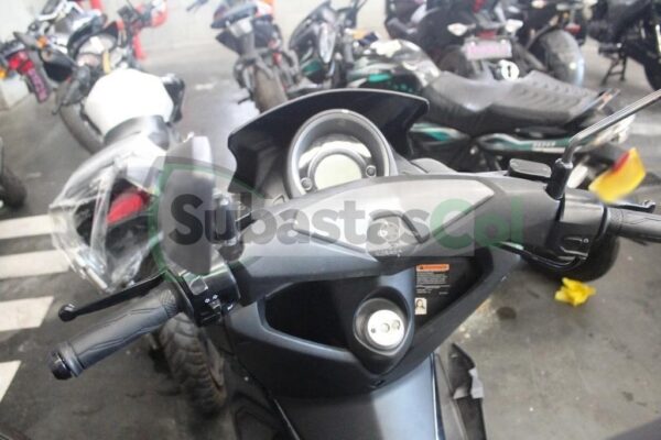 YAMAHA NMAX MODELO 2021