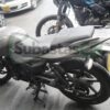 BAJAJ PULSAR 180 FI NEON MODELO 2022