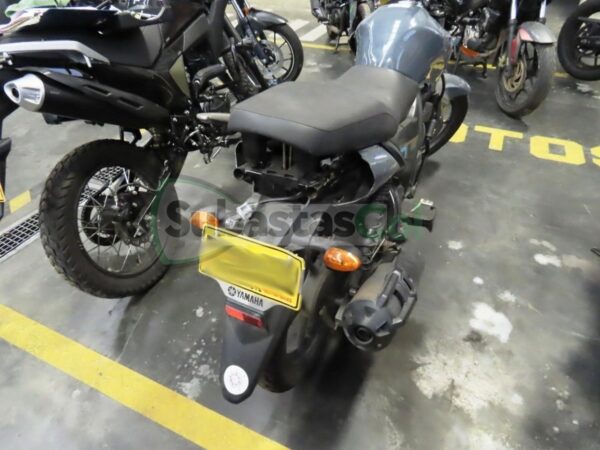 YAMAHA SZ15RR MODELO 2025