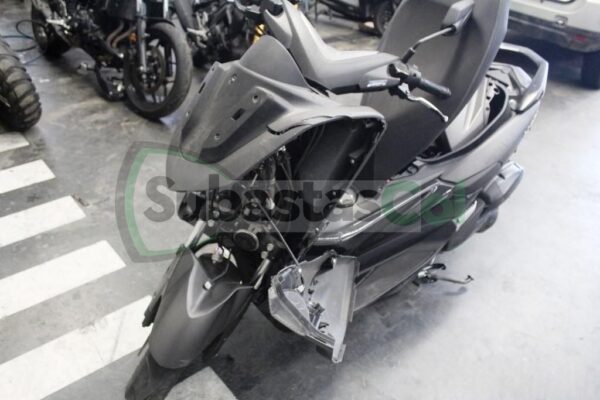 YAMAHA NMAX MODELO 2021