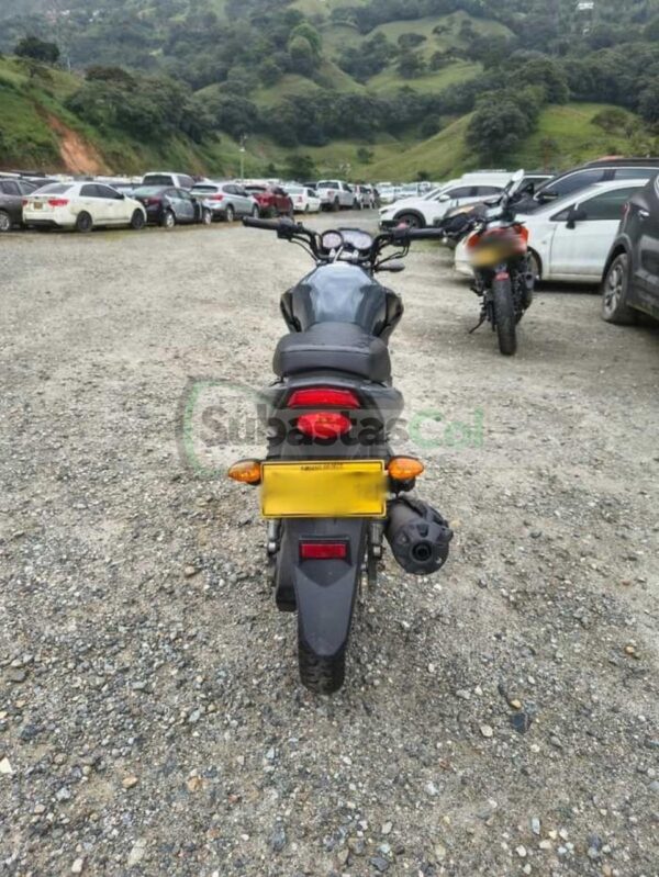 8636838a-9ed3-4de3-9488-0dfb558d21a5 YAMAHA SZ15RR MODELO 2025