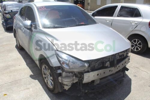 9d5def4e-0b69-470b-bc59-6af116628dbd MAZDA 2 SEDAN MODELO 2020