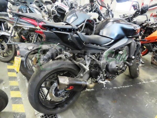 YAMAHA MT09 MODELO 2025