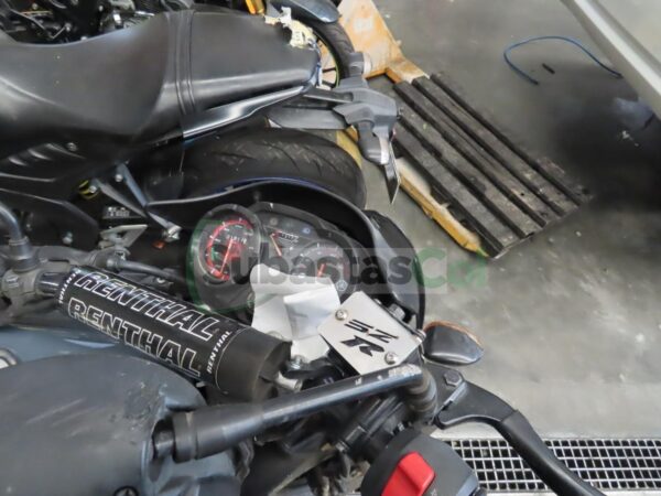 YAMAHA SZ15RR MODELO 2025