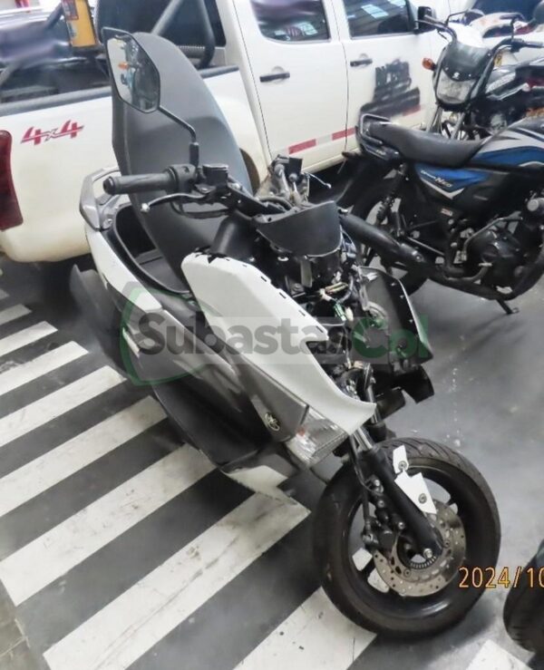 YAMAHA NMAX MODELO 2018