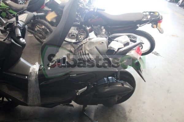 YAMAHA NMAX MODELO 2021