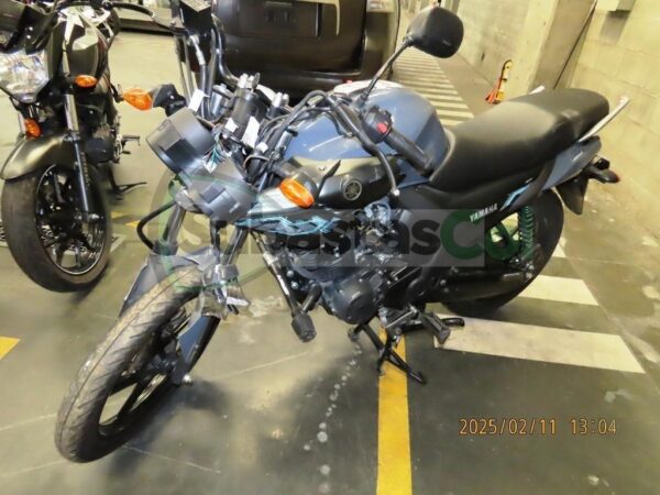 b785eb09-321e-4e47-8f44-370242b2cdc5 YAMAHA SZ15RR MODELO 2025