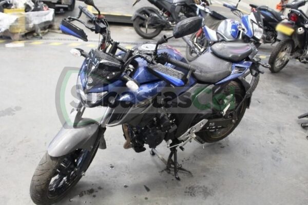 YAMAHA FZN250 MODELO 2020
