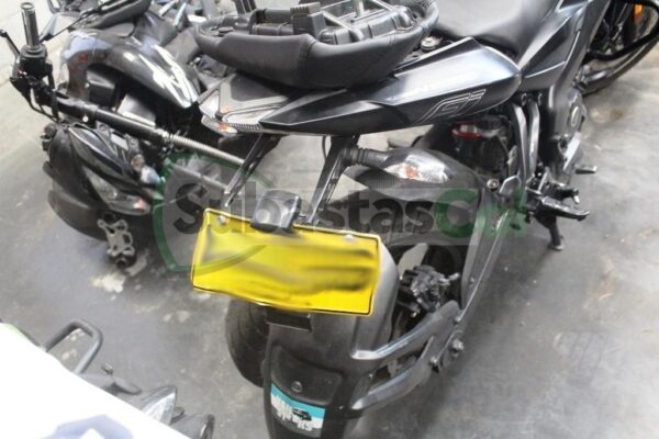 BAJAJ PULSAR NS 200 FI MODELO 2023