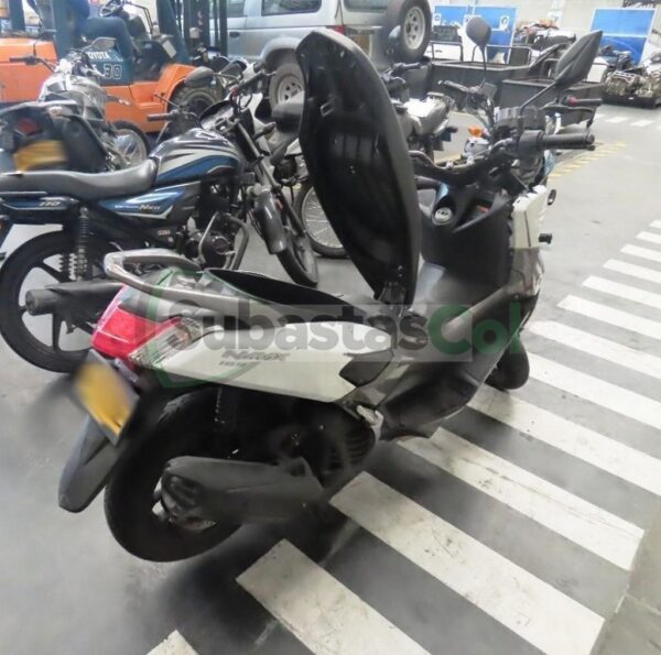 YAMAHA NMAX MODELO 2018