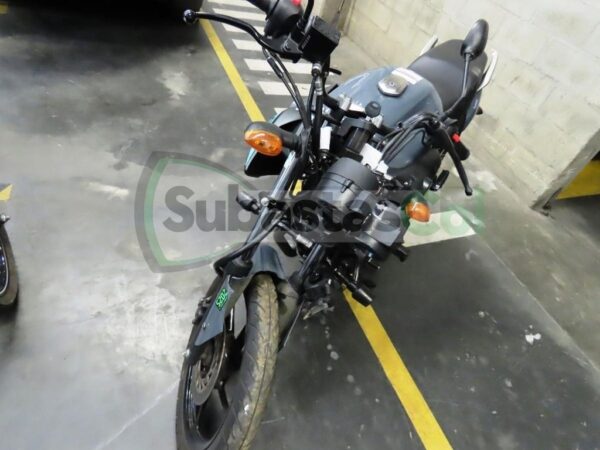 d33ba4eb-0fe3-4b26-ba8c-82a61bee44c6 YAMAHA SZ15RR MODELO 2025