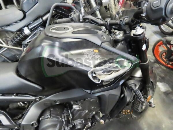 YAMAHA MT09 MODELO 2025