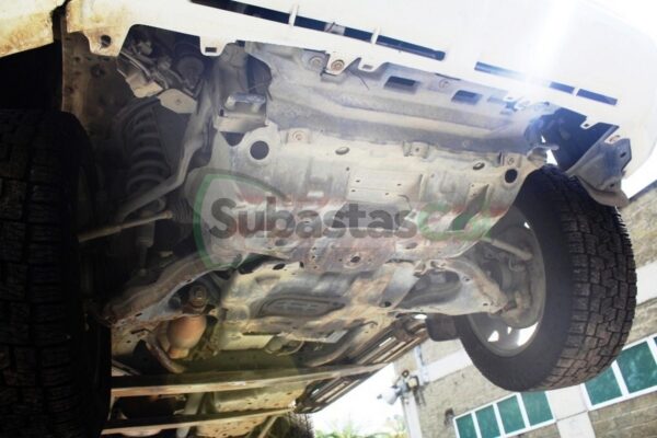 e6e3f2ea-3a77-49a2-9098-c21fca4f9c8b TOYOTA PRADO MODELO 2012