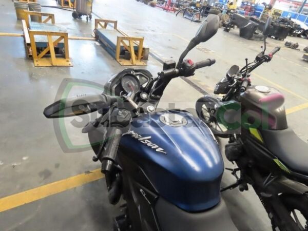 ee0517cb-296b-4794-b4b9-576cf132948c BAJAJ PULSAR NS200 FI ABS MODELO 2024