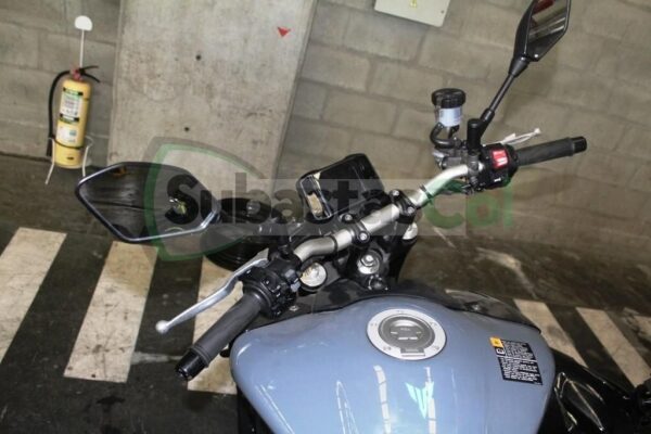 f1c24296-c9d4-4ade-bfa2-6abd5d91b06a YAMAHA MT09 MODELO 2022