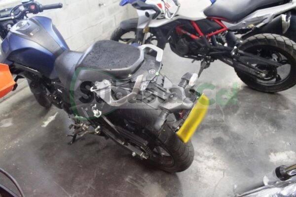 f56dcc58-9712-45b2-9608-6ee82393ffa1 YAMAHA FZN250 MODELO 2021